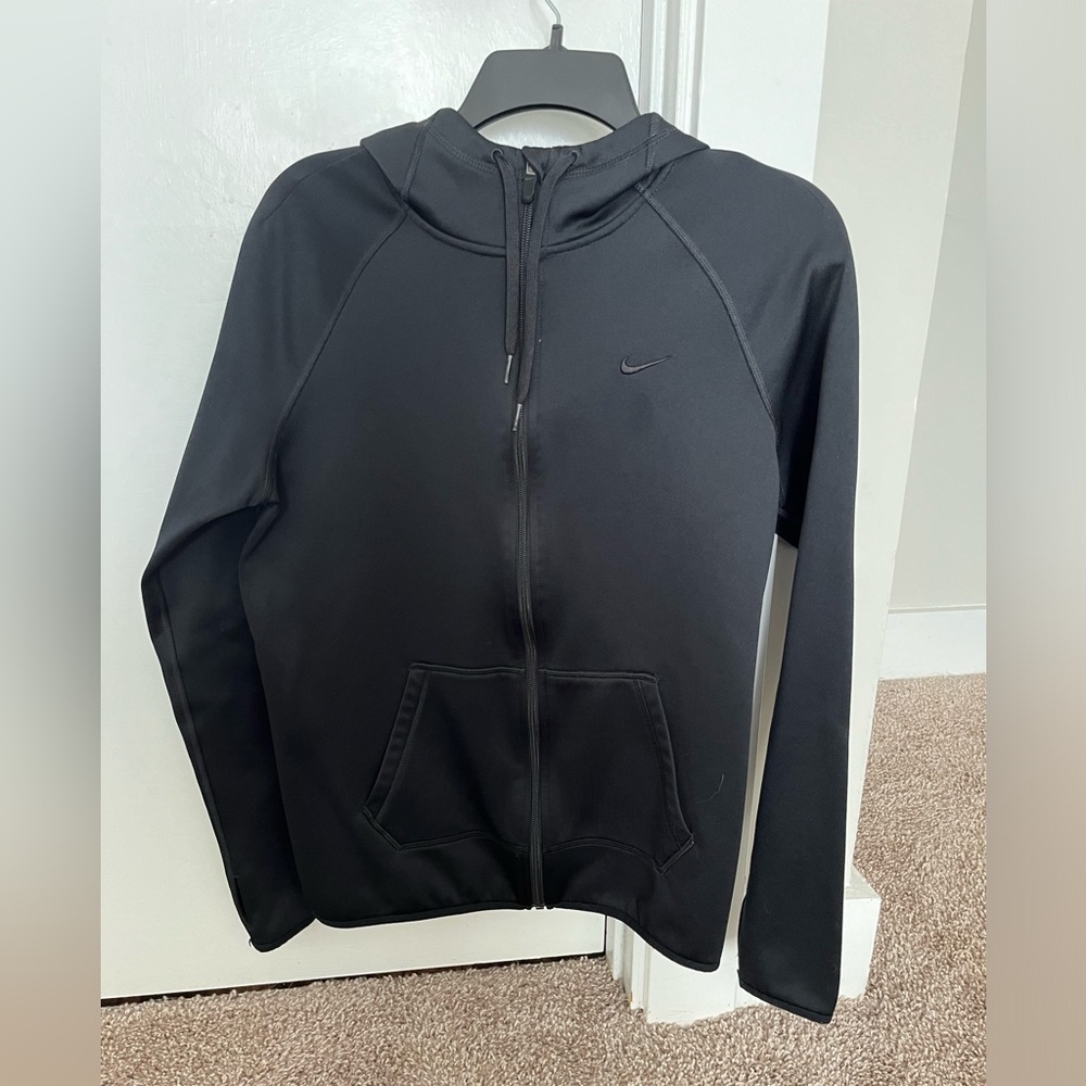 Nike women’s full zip hooded sweatshirt